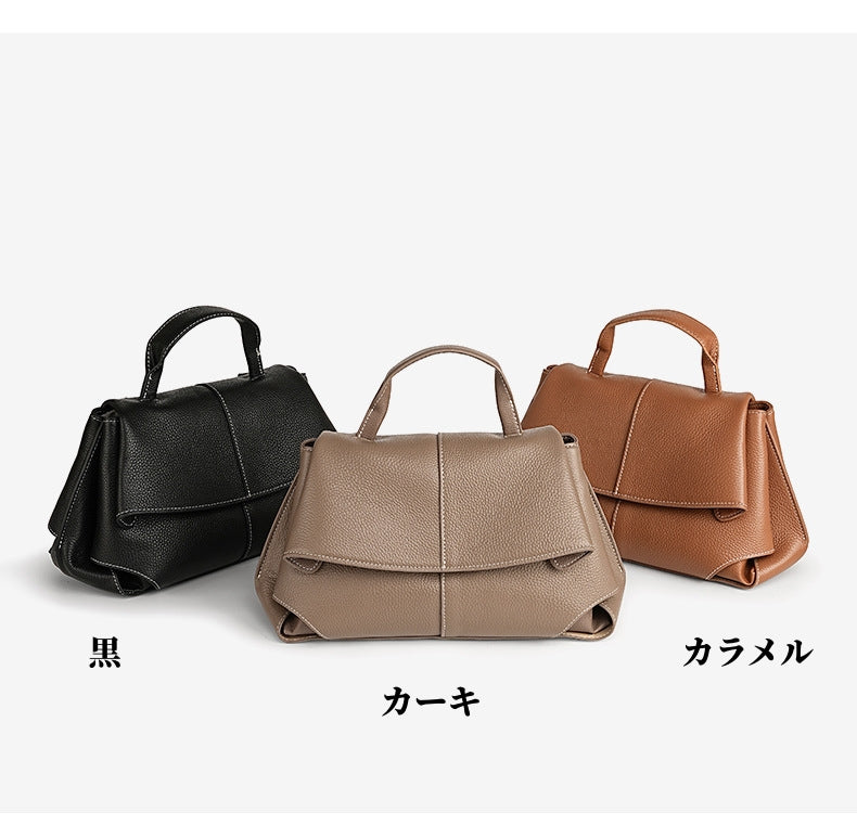 上質レザーの斜め掛けバッグ