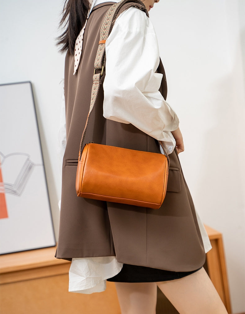 牛革ショルダーバッグ|クロスボディバッグ|サコッシュ