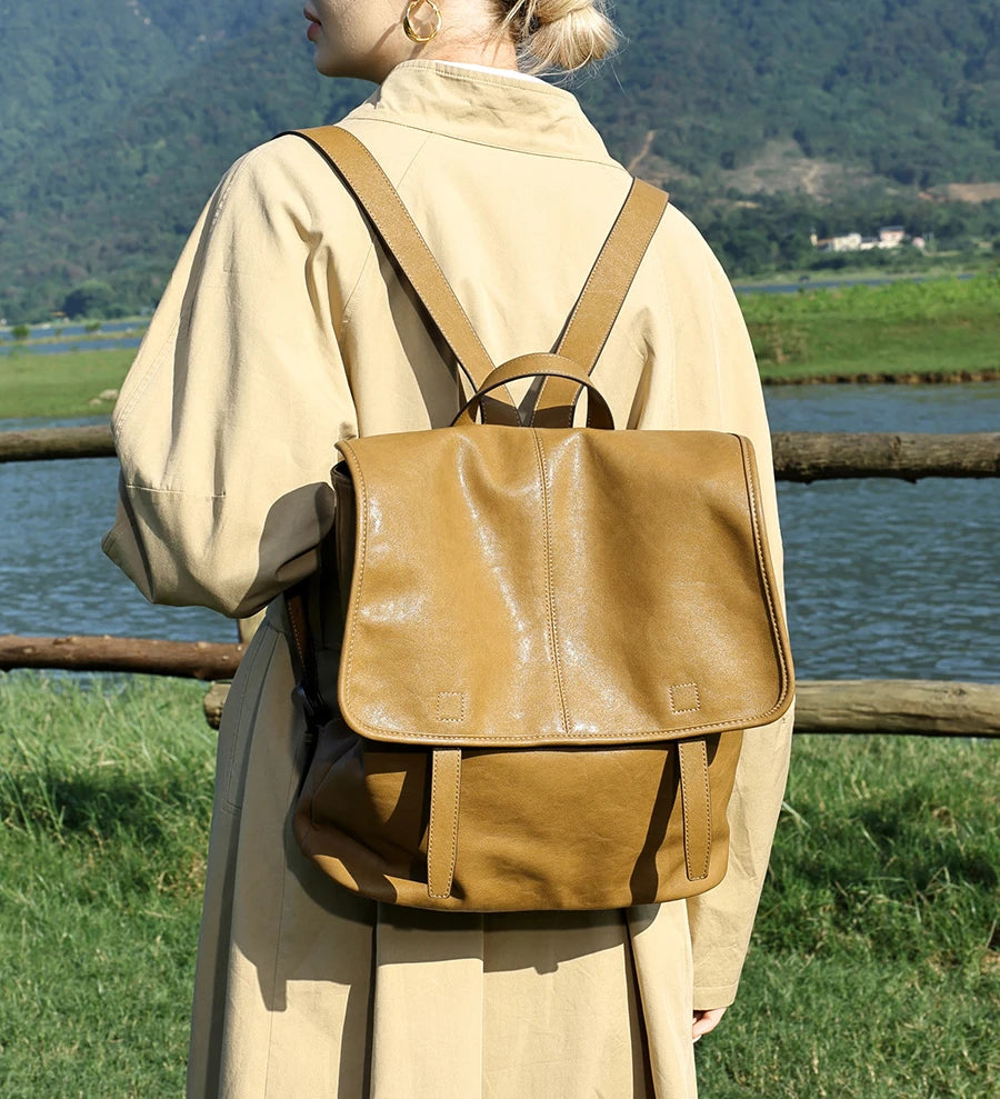 レザーリュック |ユニセックス |A4 対応 |3 色展開